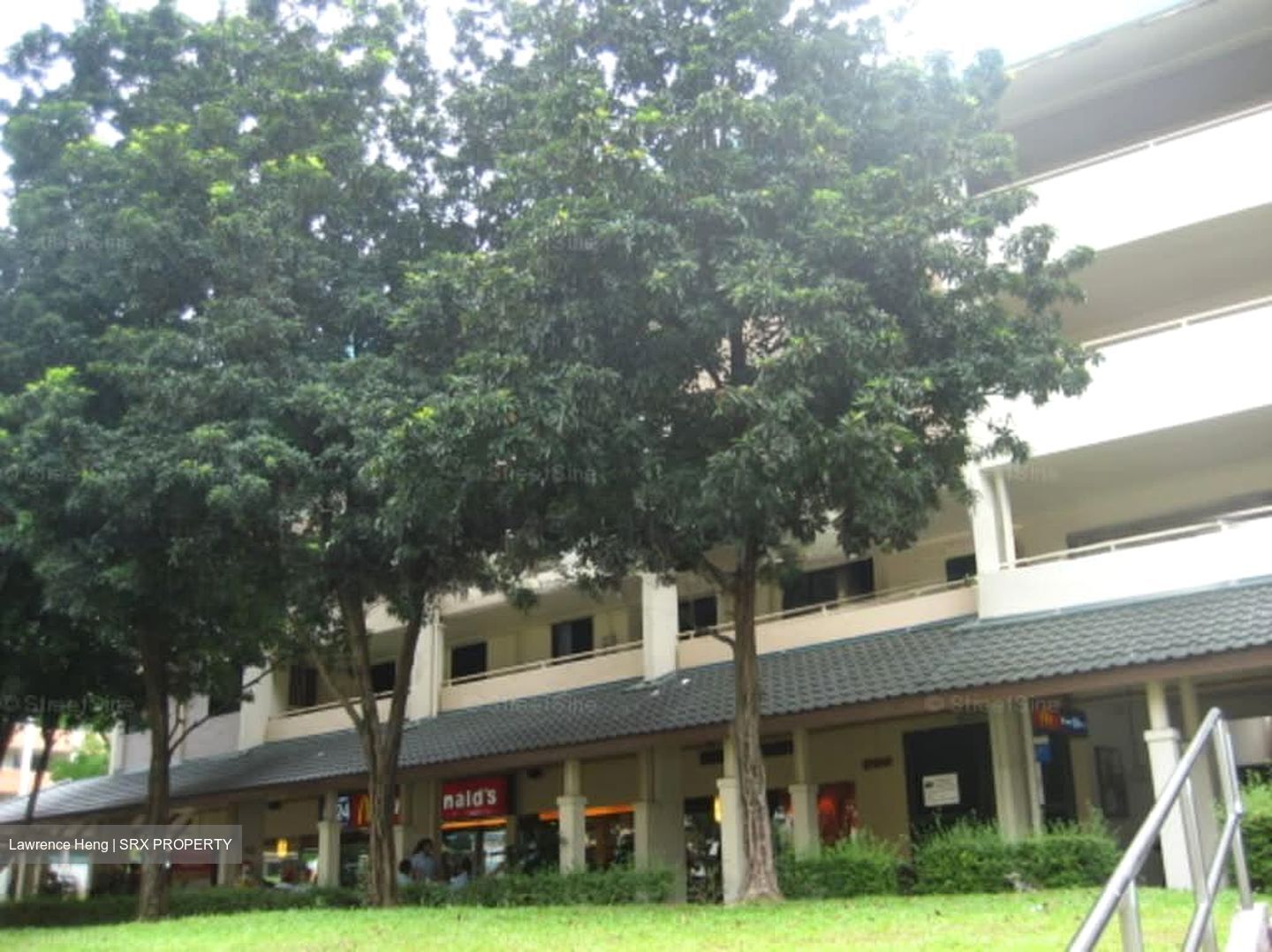 Chong Boon Centre (D20), Shop House #575779081